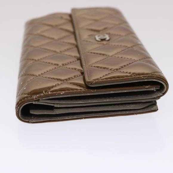 CHANEL Matelasse Wallet Patent Leather Brown CC Auth yk7893 - Picture 4 of 16
